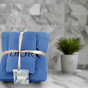 2-In-1 Dior Bath Towel