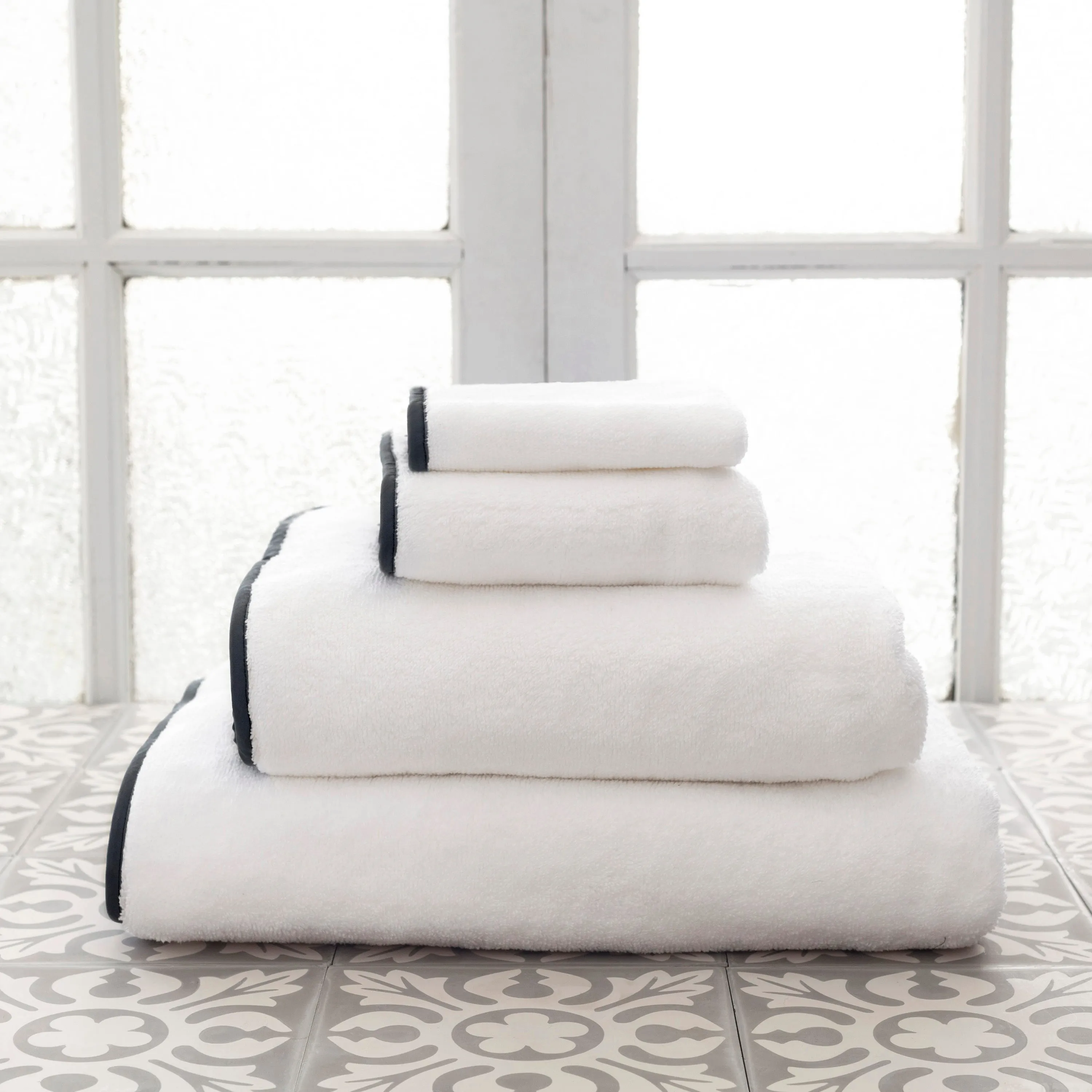 Dash & Albert Black Banded White Bath Towels