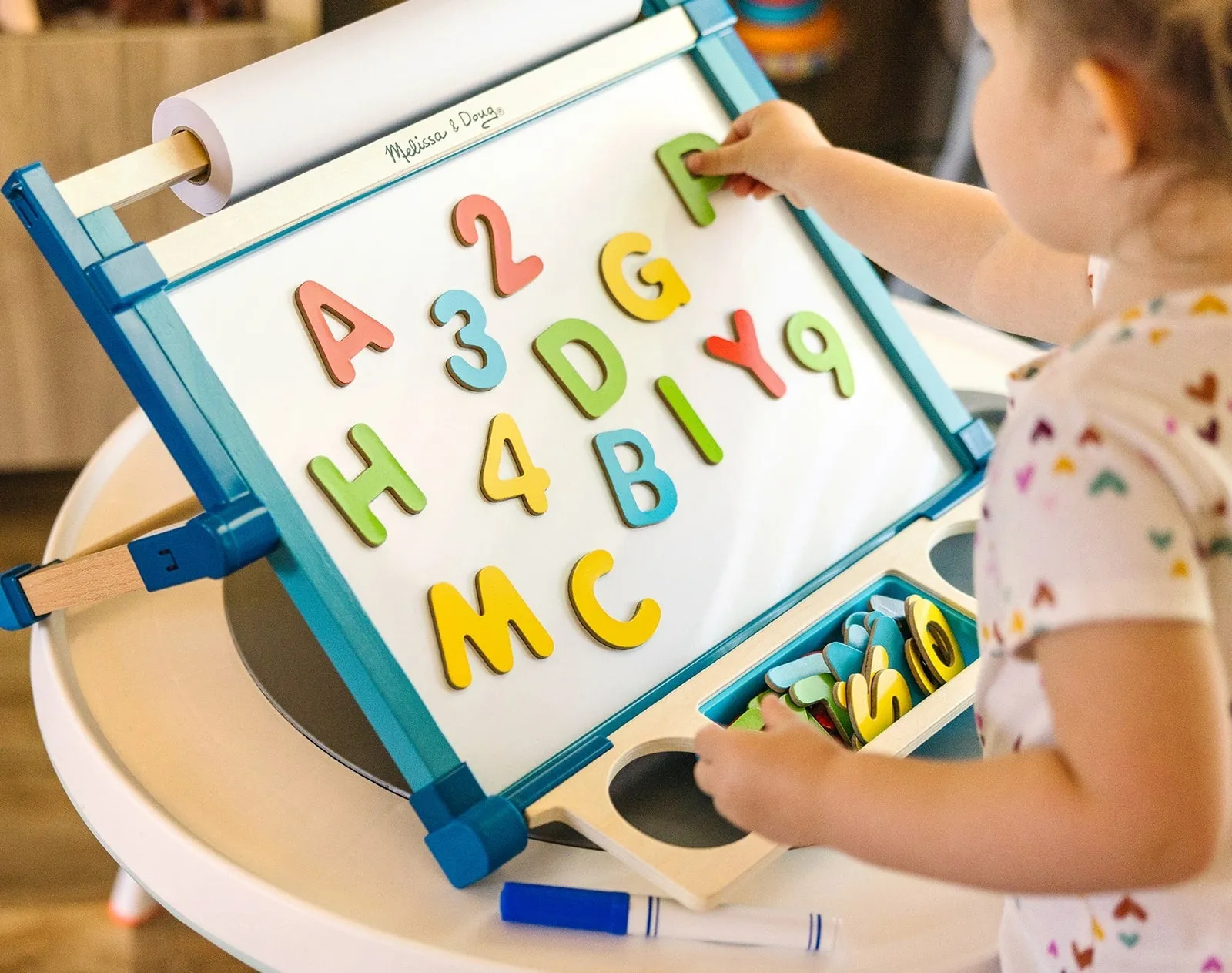 Double-Sided Tabletop Easel