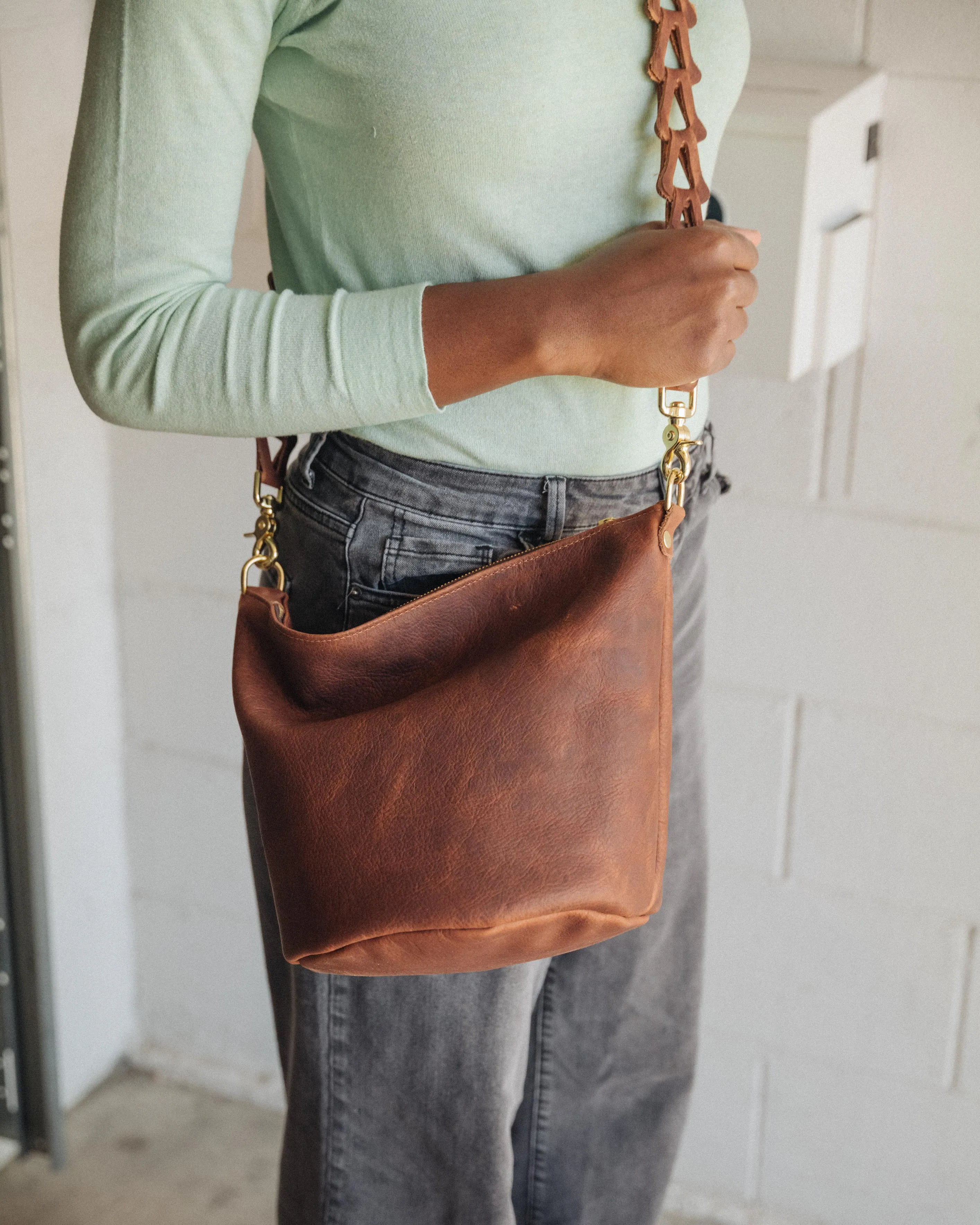 Fern Kodiak Zip-Top Bucket Bag