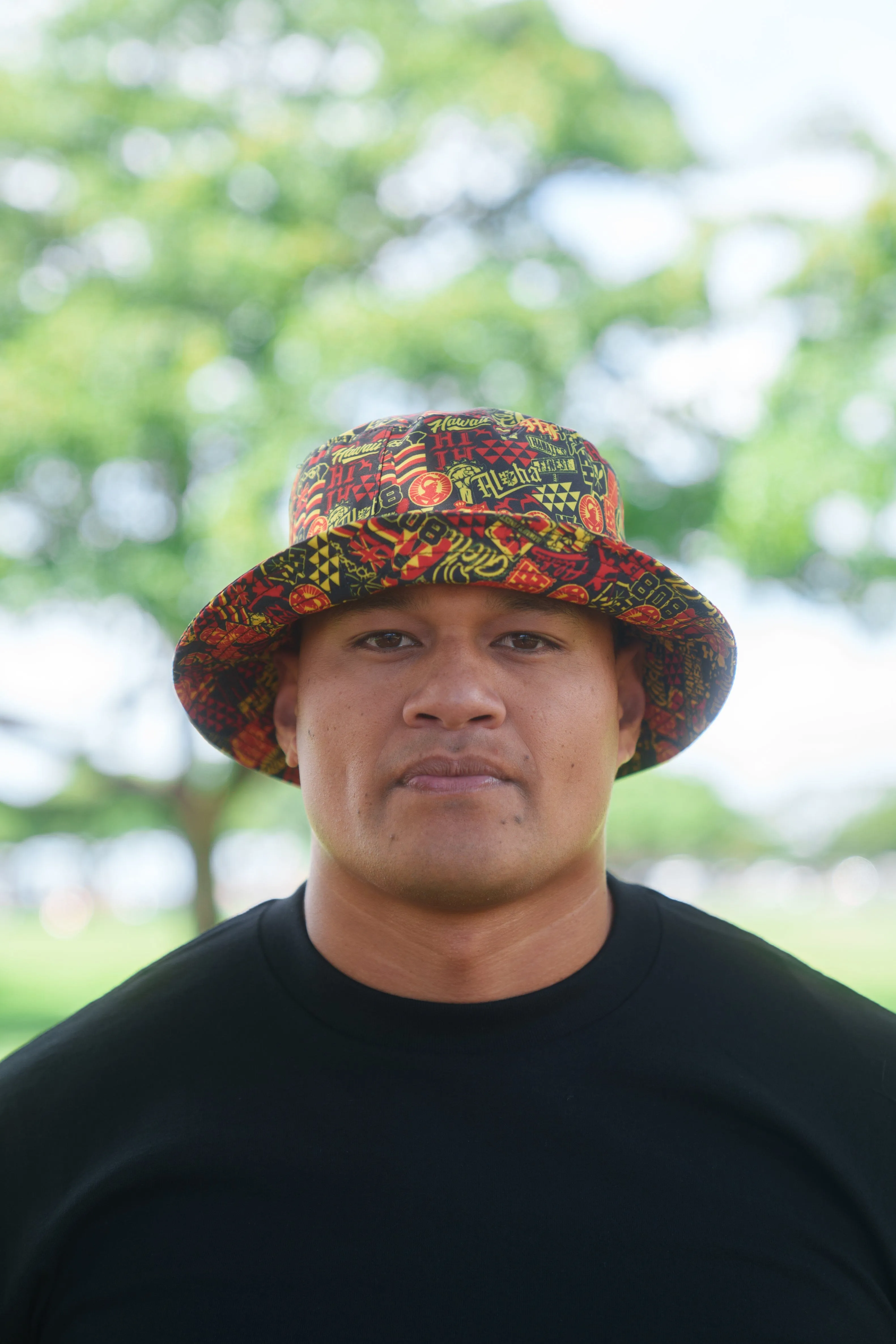 RED & YELLOW STICKERBOMB ALOHA FESTIVAL BUCKET HAT