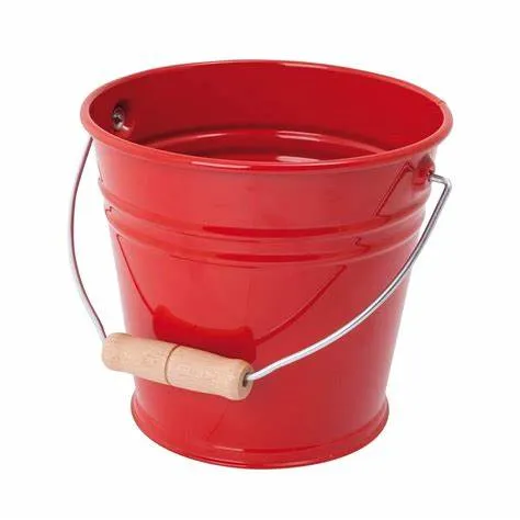 Red Sand Bucket